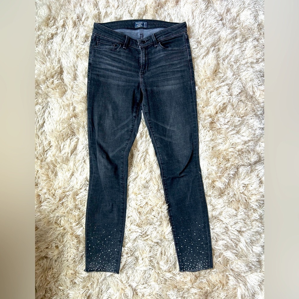 Abercrombie. & Fitch Black Jean size 26